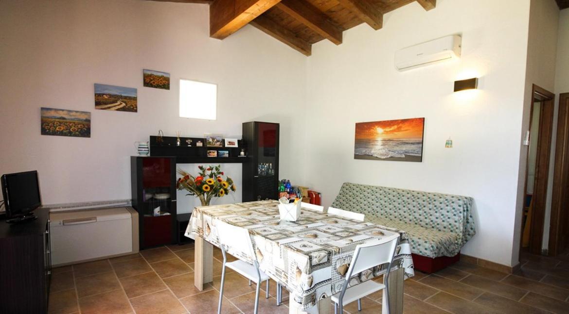 Katy Villa *